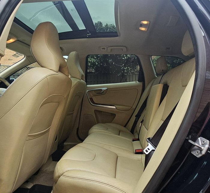 2017 Volvo XC60 D4 Luxury MY17 AWD Power Blue