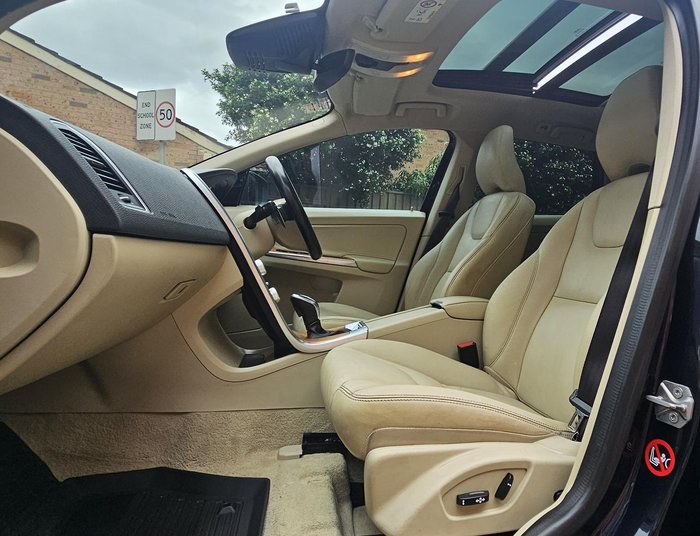 2017 Volvo XC60 D4 Luxury MY17 AWD Power Blue