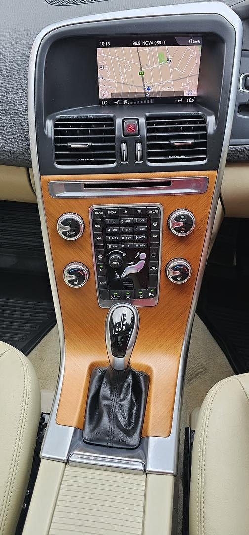 2017 Volvo XC60 D4 Luxury MY17 AWD Power Blue