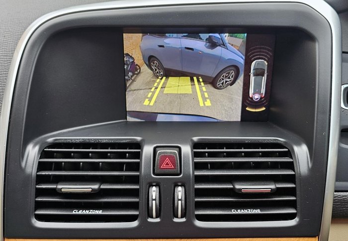 2017 Volvo XC60 D4 Luxury MY17 AWD Power Blue