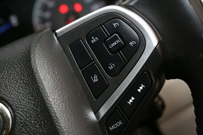 2020 Toyota Hiace Commuter