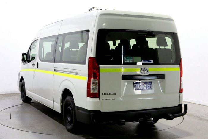 2020 Toyota Hiace Commuter