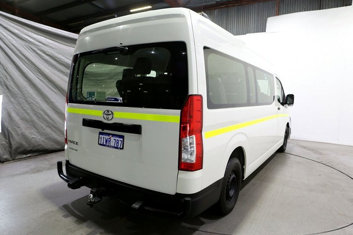 2020 Toyota Hiace Commuter
