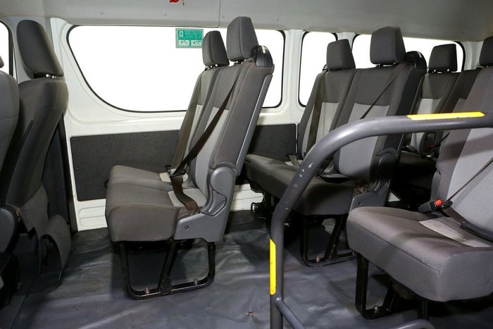 2020 Toyota Hiace Commuter