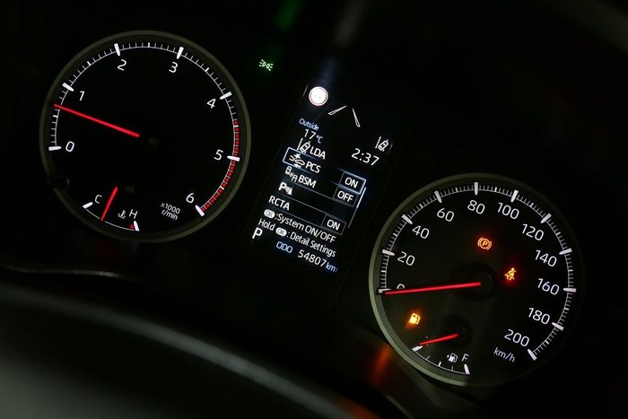 2020 Toyota Hiace Commuter