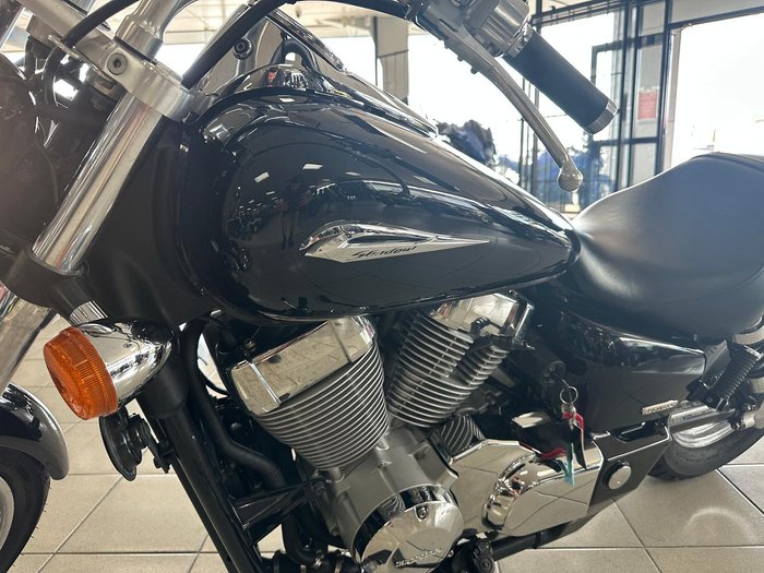 2007 Honda VT750C2 Shadow Custom Shadow Black