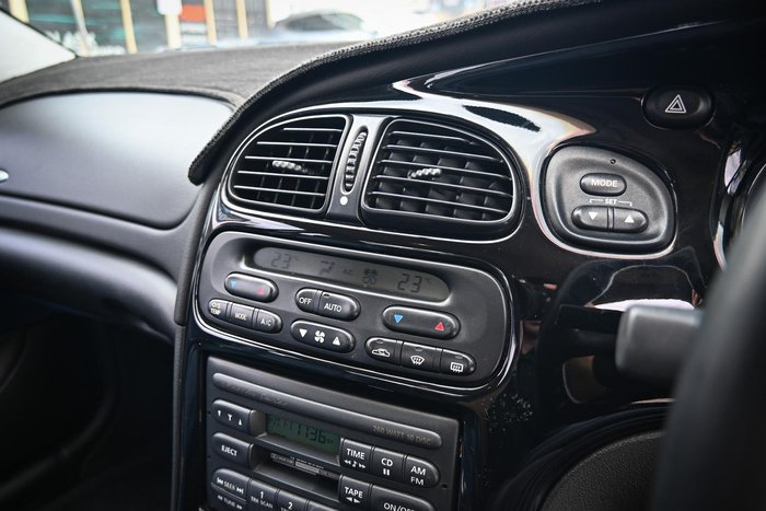 2002 Holden Monaro CV8