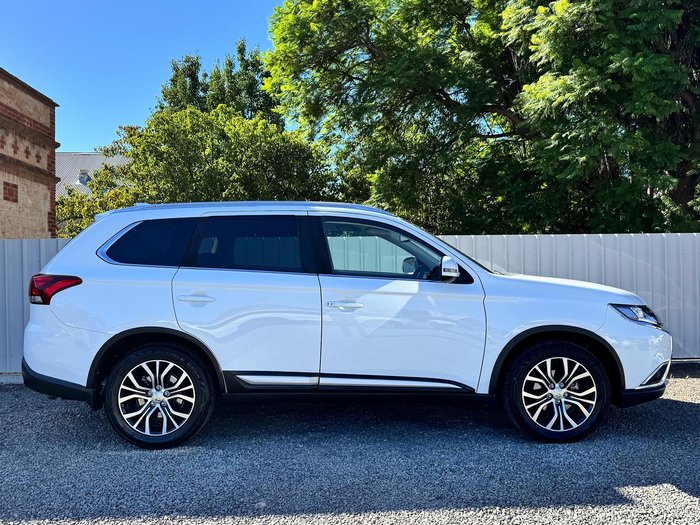 2018 Mitsubishi Outlander LS