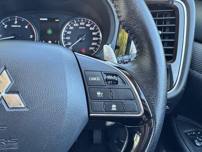 2018 Mitsubishi Outlander LS