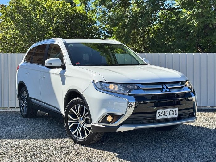2018 Mitsubishi Outlander LS
