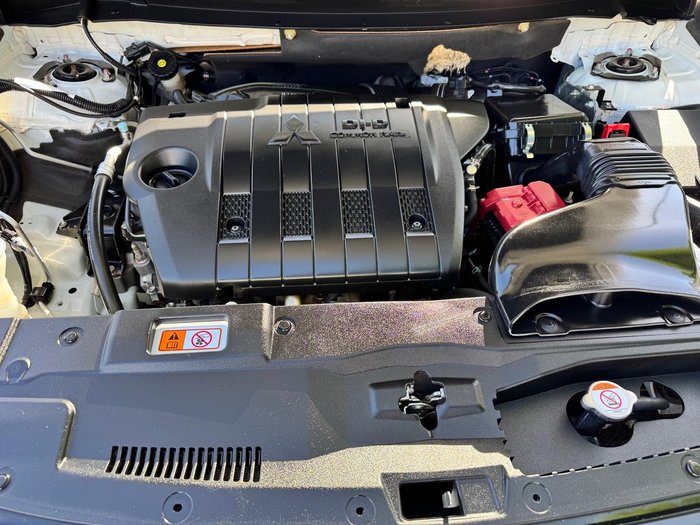 2018 Mitsubishi Outlander LS