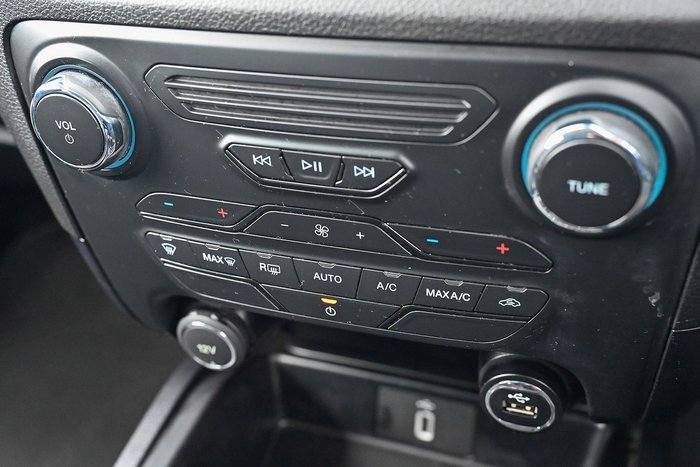 2022 Ford Everest Trend