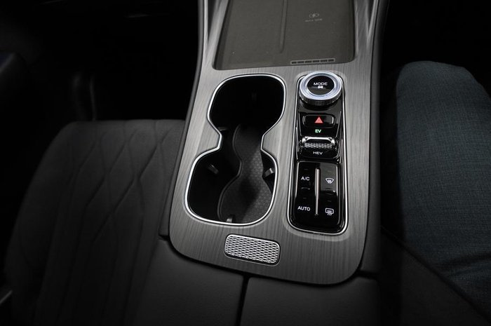 2025 Chery Tiggo 8 Super Hybrid Ultimate