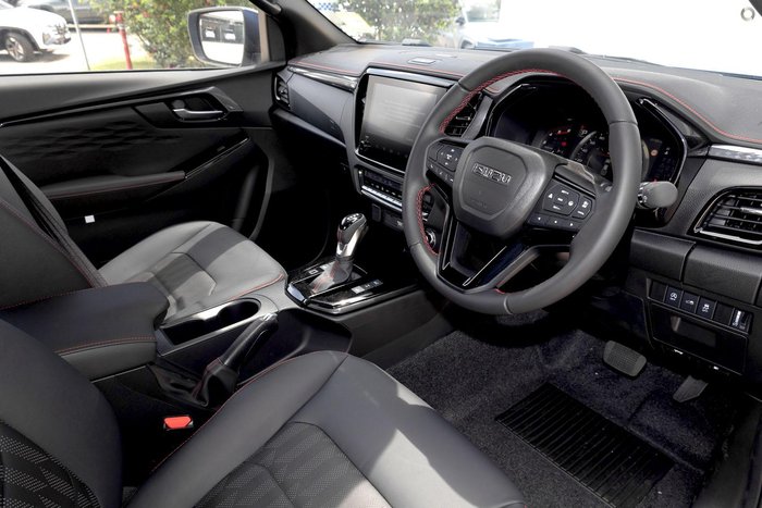 2025 Isuzu D-MAX X-TERRAIN