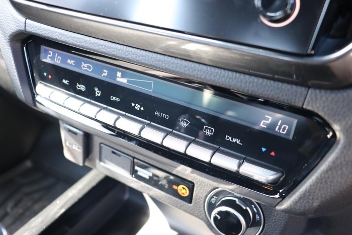 2025 Isuzu D-MAX X-TERRAIN