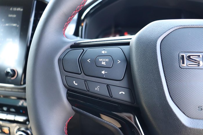 2025 Isuzu D-MAX X-TERRAIN