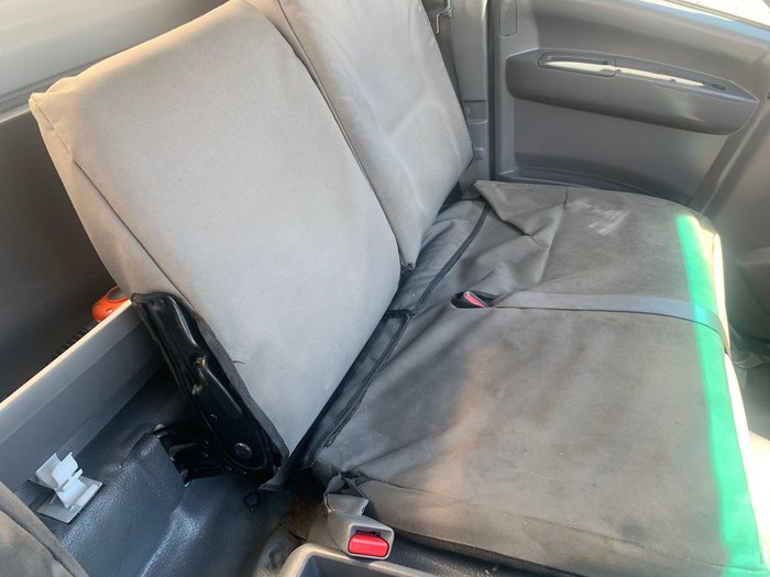 2021 Isuzu N Series NNR 45-150 Vanpack White