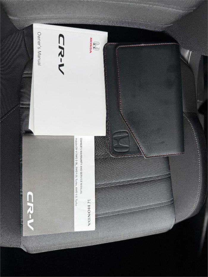 2022 HONDA CR-V Vi (2WD) 5 SEATS MY22 WHITE