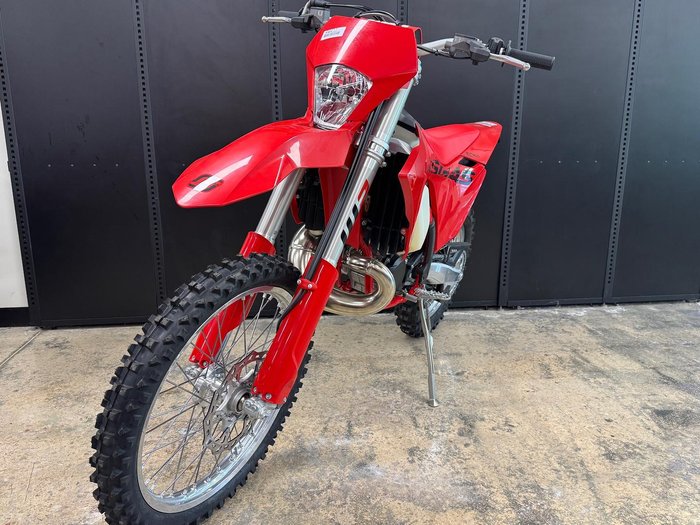 2025 Gas Gas EC 300 EC Red