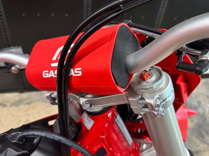 2025 Gas Gas EC 300 EC Red
