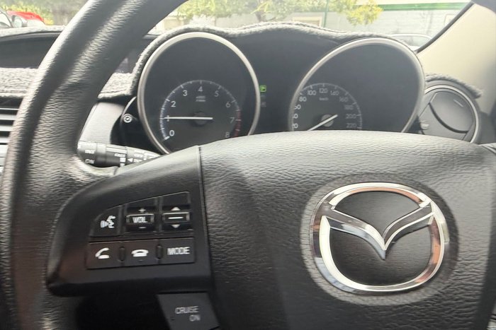 2012 Mazda 3 Neo