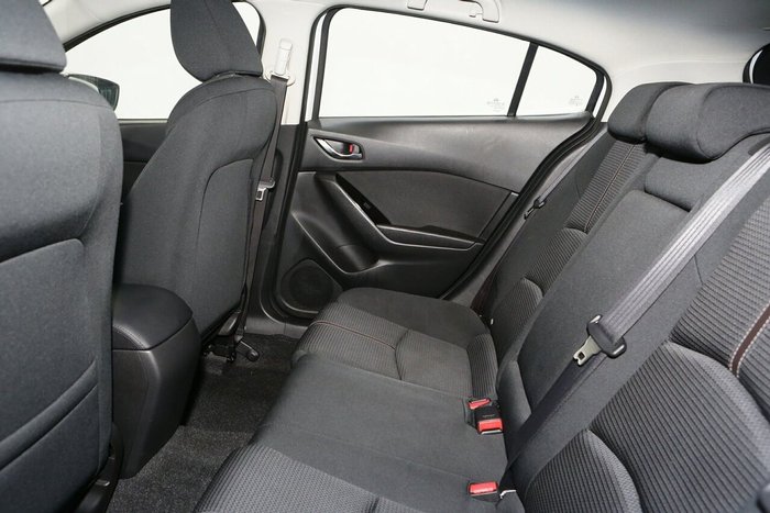 2018 Mazda 3 Maxx Sport