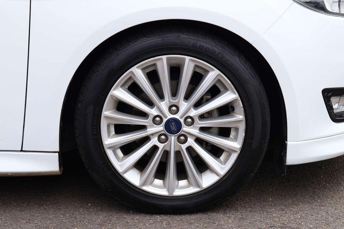 2017 Ford Focus Sport