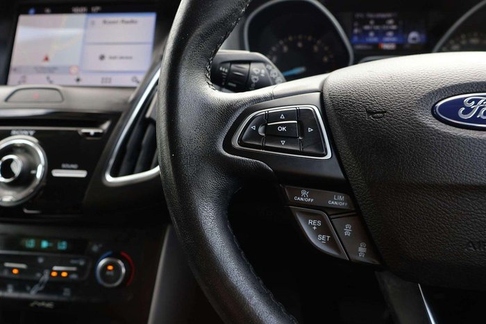 2017 Ford Focus Sport