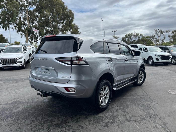 2021 Isuzu MU-X LS-M