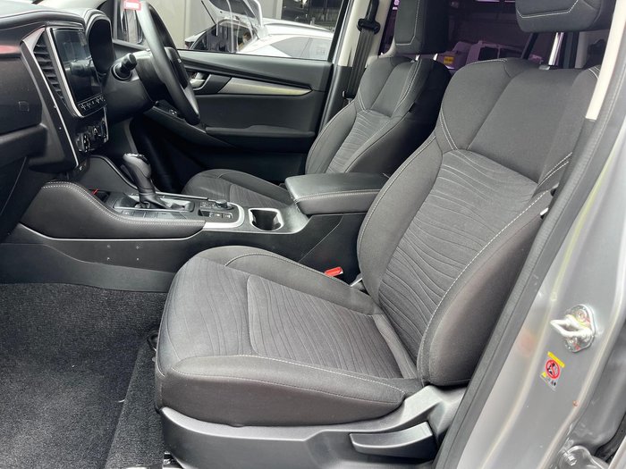 2021 Isuzu MU-X LS-M