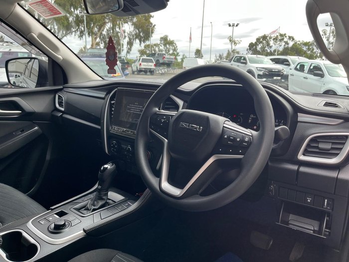 2021 Isuzu MU-X LS-M