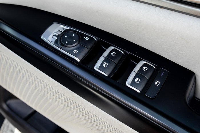 2021 Kia Carnival S
