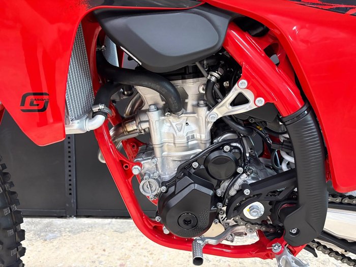 2025 Gas Gas MC 250F MC Red