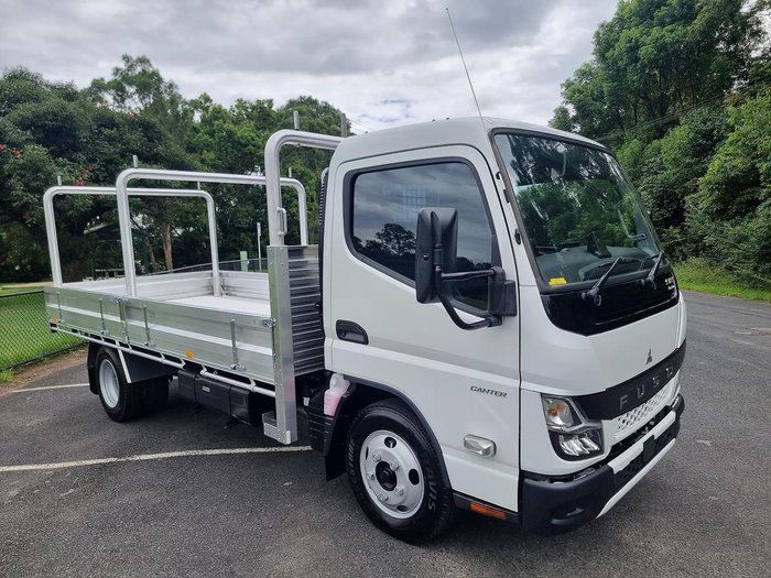2025 Fuso Canter