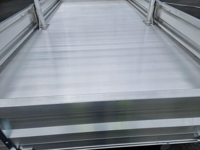 2025 Fuso Canter 515 White