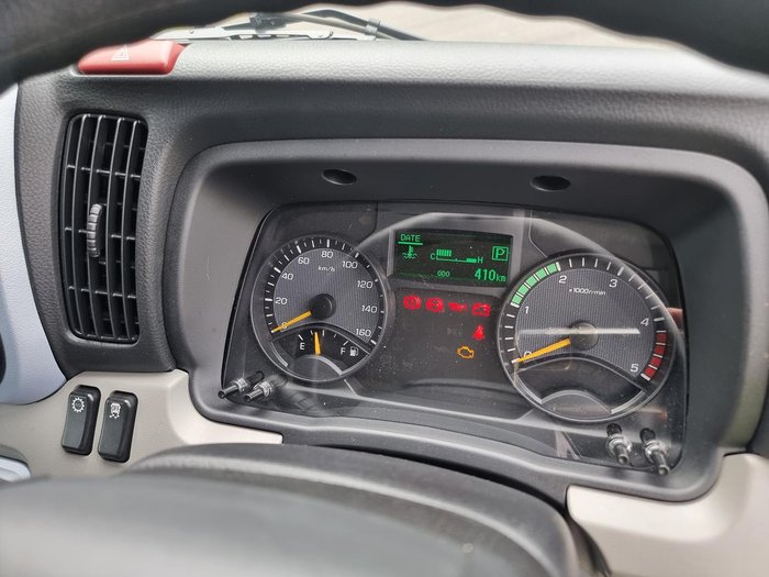 2025 Fuso Canter 515 White