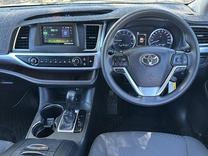 2019 Toyota Kluger GX
