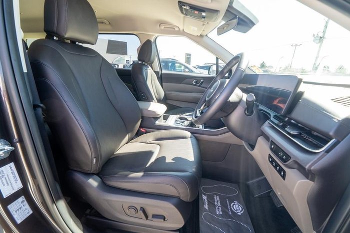 2024 Kia Carnival Sport+