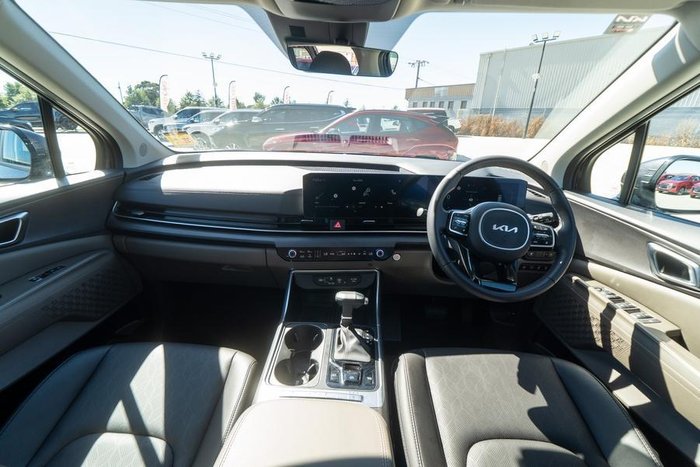 2024 Kia Carnival Sport+