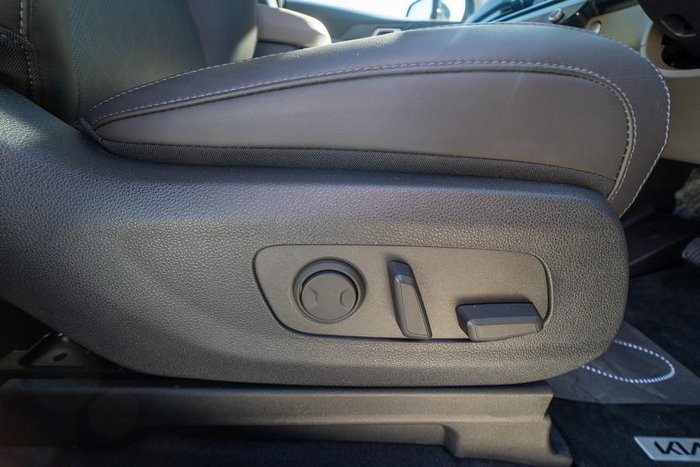 2024 Kia Carnival Sport+