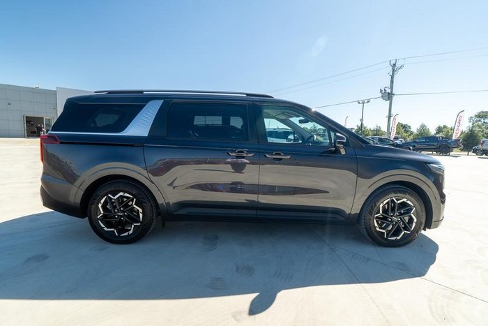2024 Kia Carnival Sport+