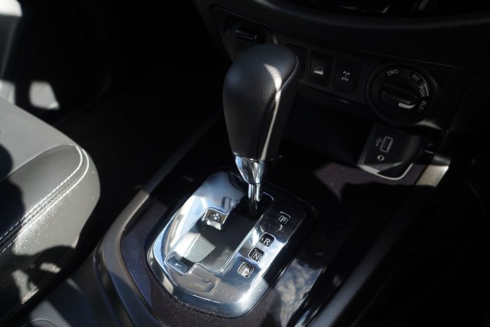 2025 Nissan Navara PRO-4X