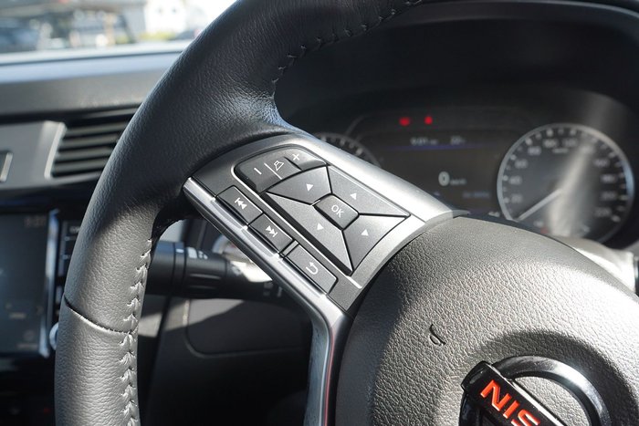 2025 Nissan Navara PRO-4X