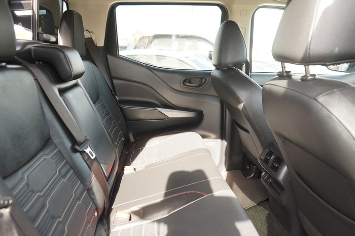 2025 Nissan Navara PRO-4X