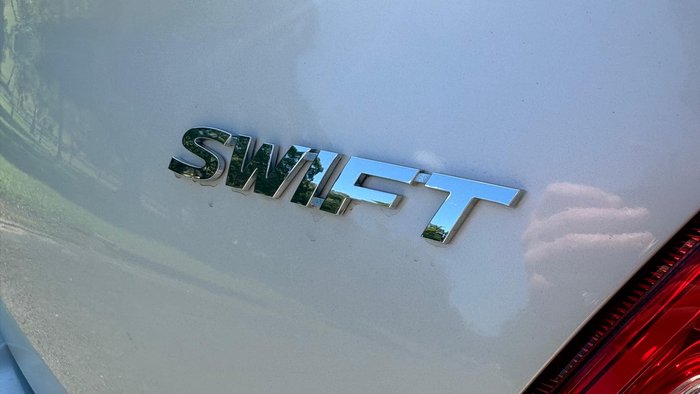 2019 Suzuki Swift GL Navigator