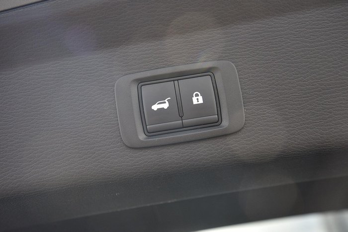 2023 Mitsubishi Outlander Exceed