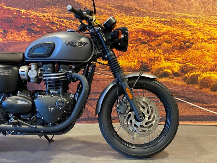 2017 Triumph Bonneville T120 Black Bonneville Grey