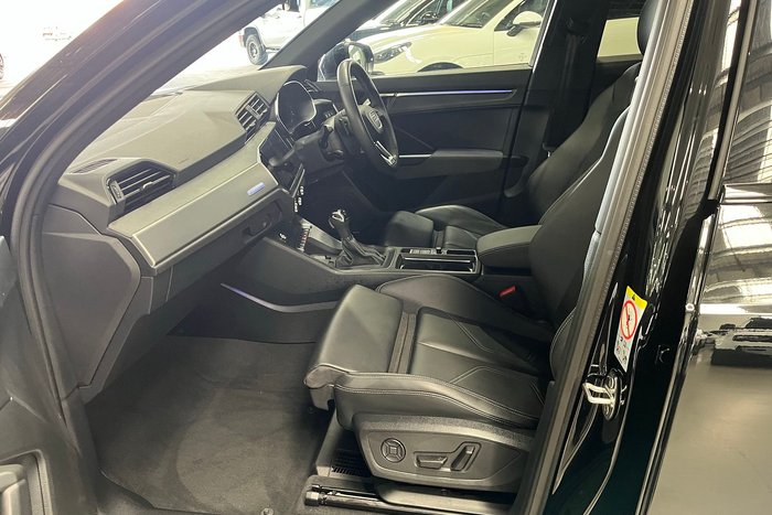 2024 Audi Q3 40 TFSI S line