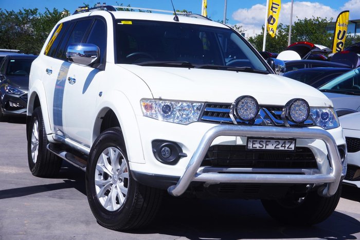 2015 Mitsubishi Challenger