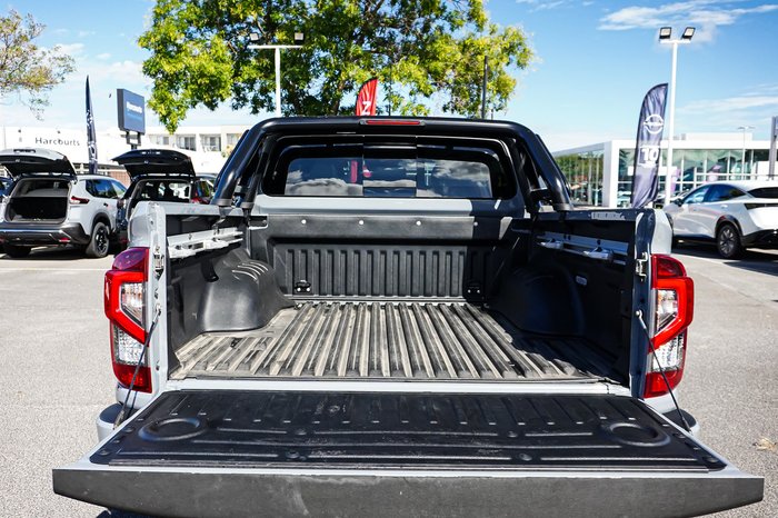 2023 Nissan Navara Pro-4X